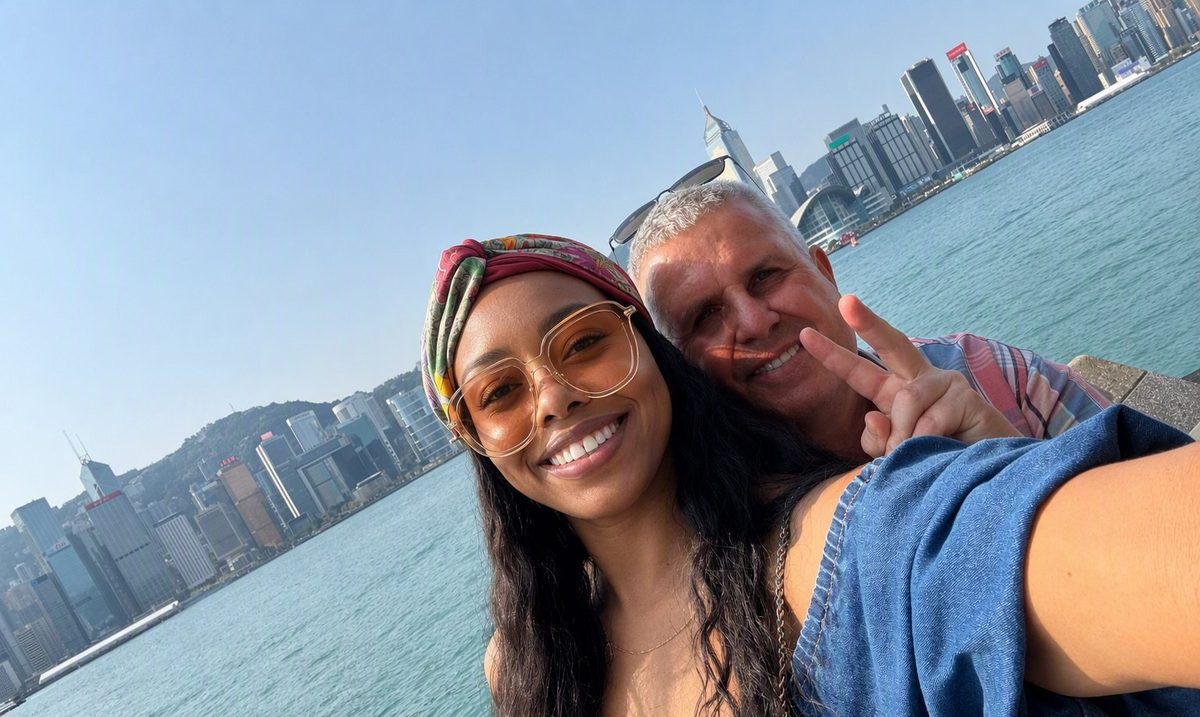 Hans with a guest at Victoria Harbour